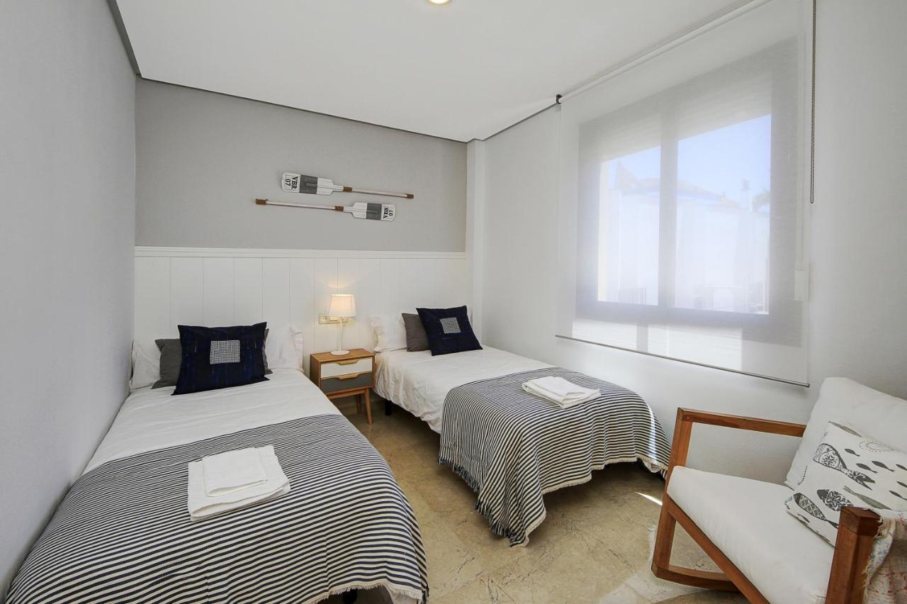 Primera Linea De Playa Con Parking Y Wifi Almunecar Exterior photo
